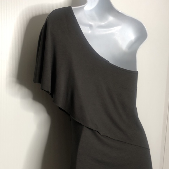 Mandee Black Ruffle Neck Y2K One Sleeve Top Medium - Picture 12 of 14